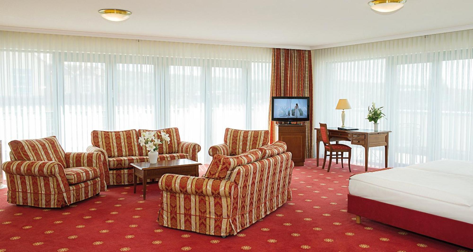 Victor'S Residenz-Hotel Erfurt Exteriör bild