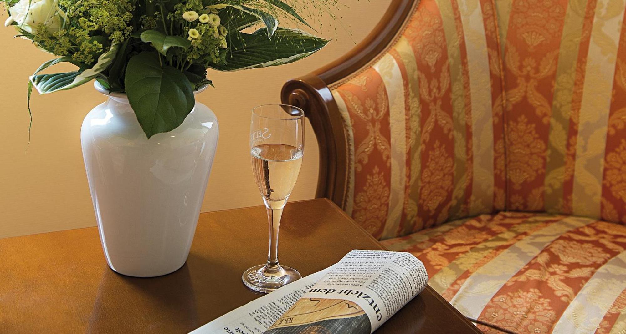 Victor'S Residenz-Hotel Erfurt Rum bild
