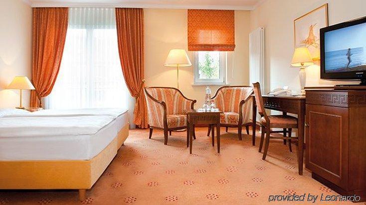 Victor'S Residenz-Hotel Erfurt Rum bild